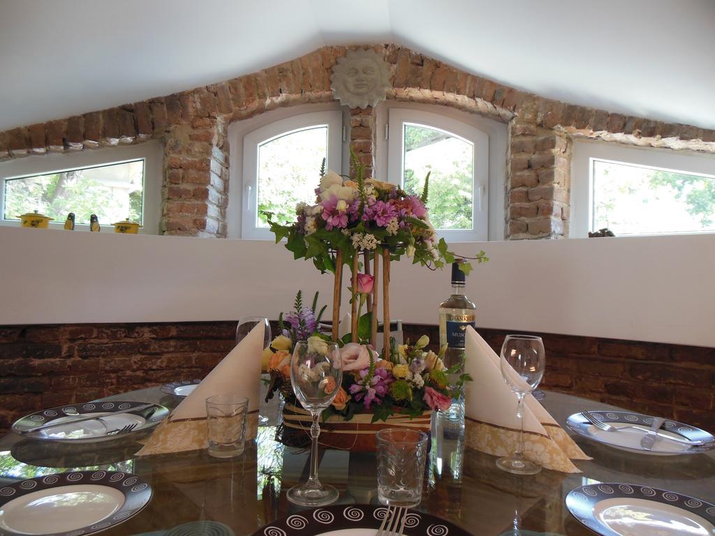 Florence Studio Varna Bilik gambar